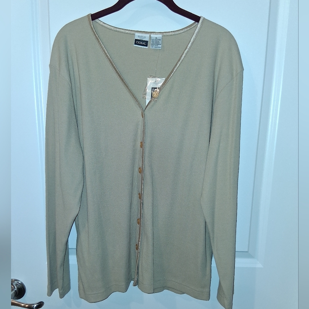 NWT NEW Cignal TAUPE Cardigan Sweater / Top / Jacket Lady's XL